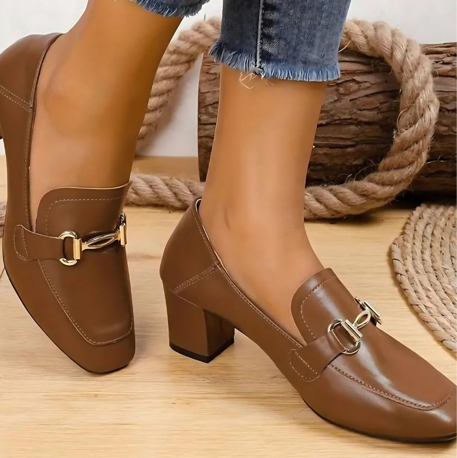 Women's Vintage Leather Loafers with Heels and Chains