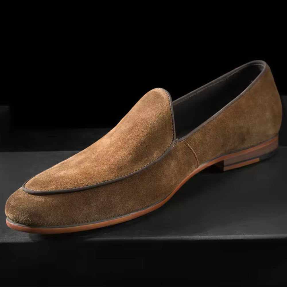 Simple Heeled Loafers with Thick Sole