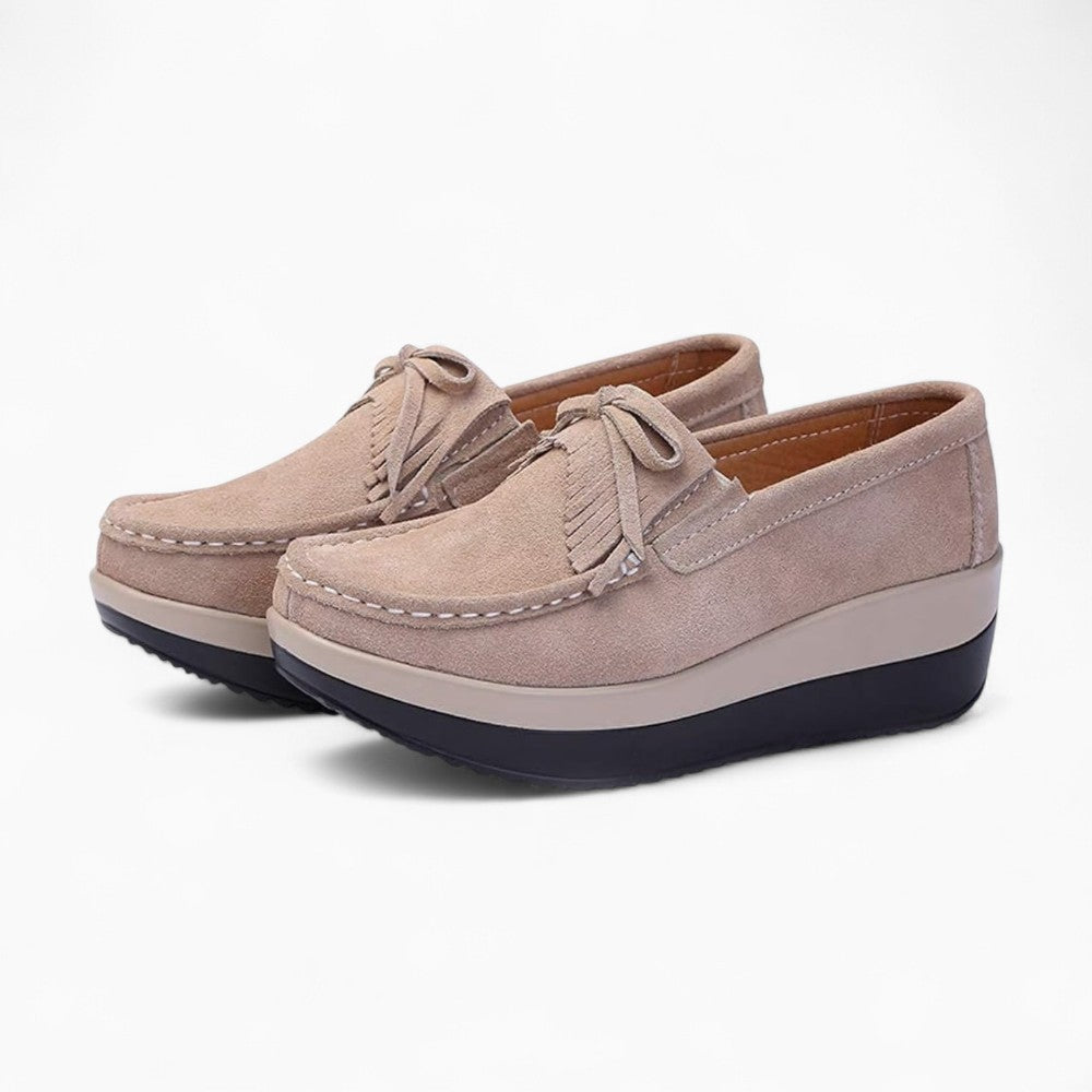 Indian High Loafers with Decorative Feathers