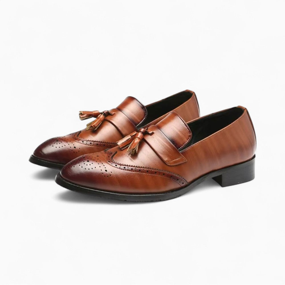 Men's Pointed Toe Loafers with Tassels