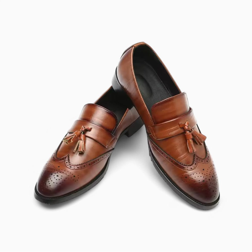 Men's Pointed Toe Loafers with Tassels