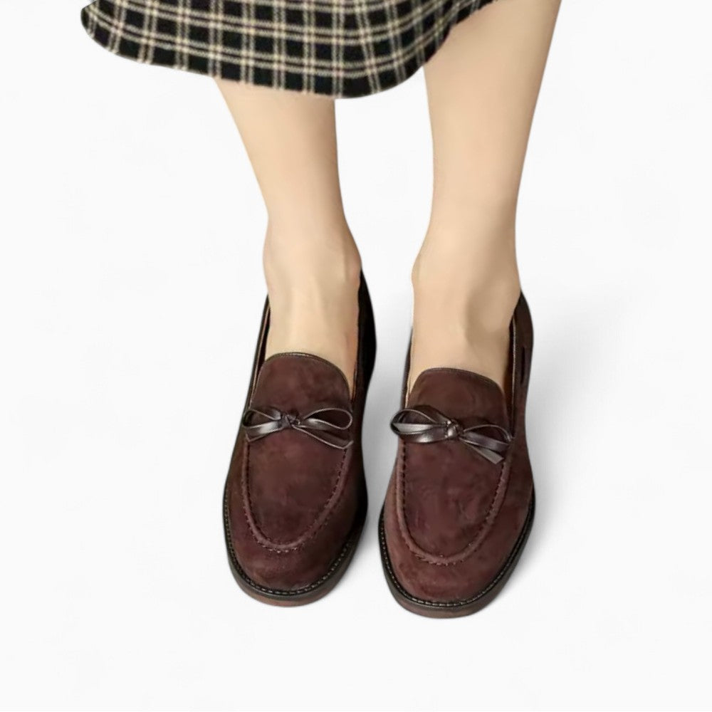 Retro Style Leather Heeled Loafers for Women