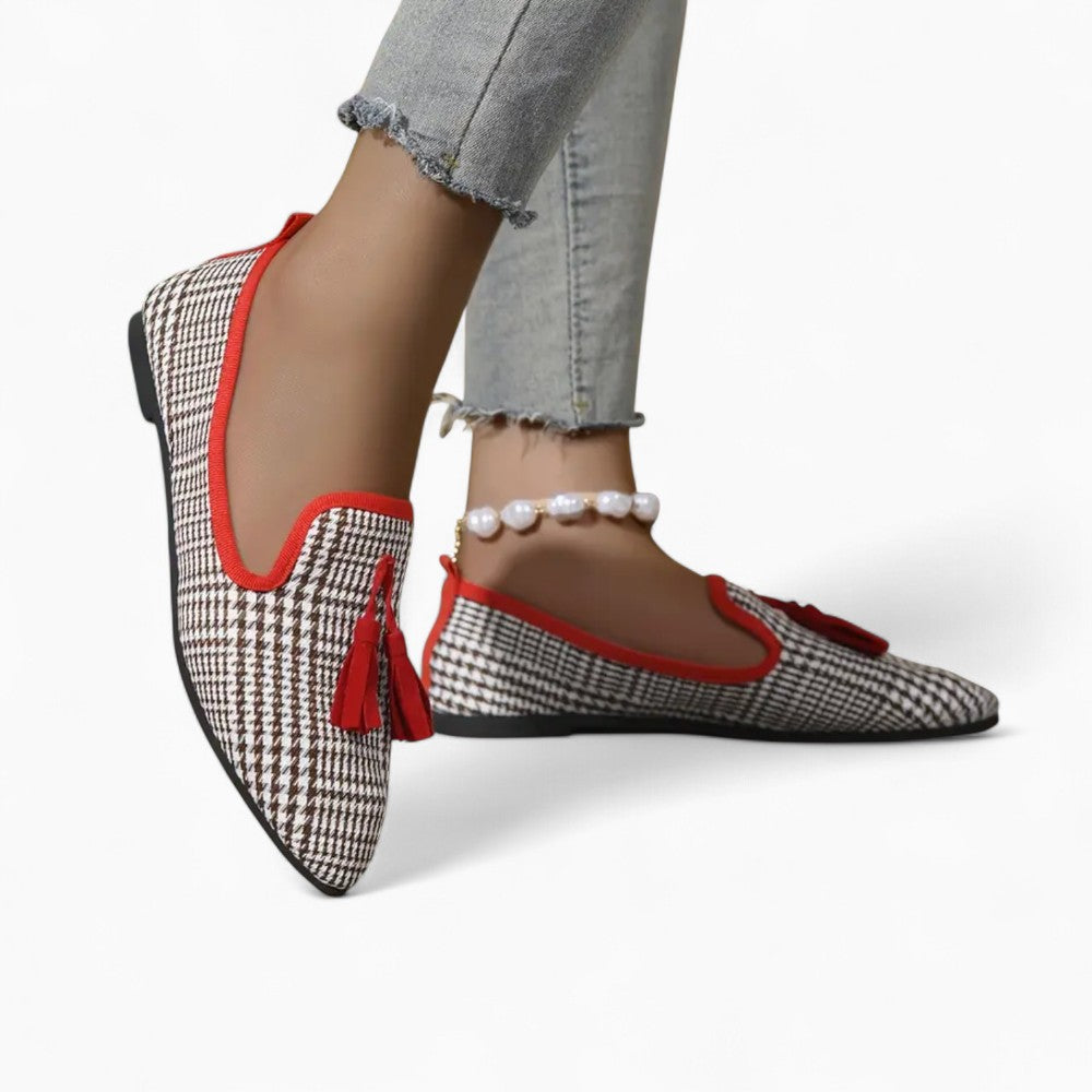 Soft Tassel Loafers with Trendy Details for Women