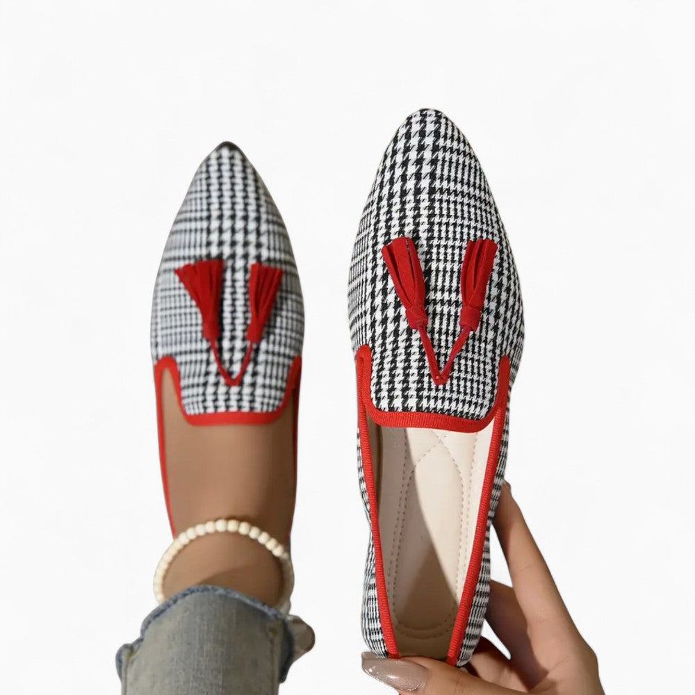 Soft Tassel Loafers with Trendy Details for Women
